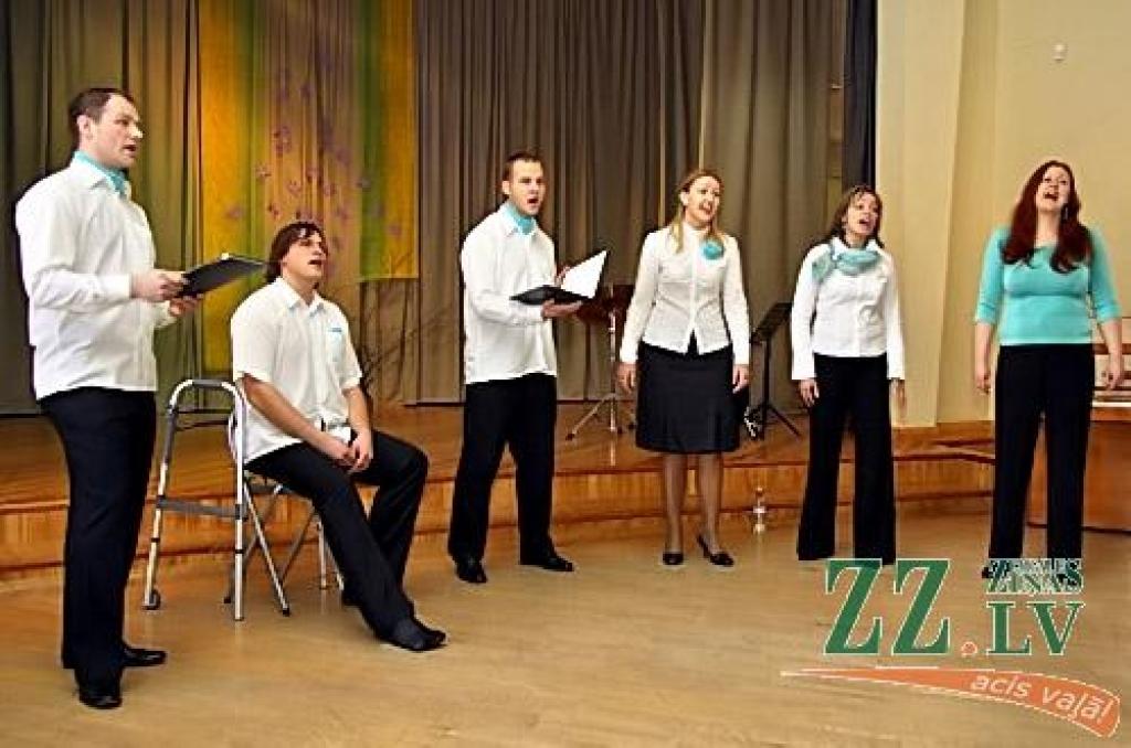 Jelgavas un Olaines novadu, kā arī Jelgavas pilsētas vokālo ansambļu skatē, kas sestdien risinājās Kalnciema kultūras namā, visaugstāko žūrijas novērtējumu – I pakāpes diplomu – ieguva vairāk nekā puse no klātesošajiem 20...