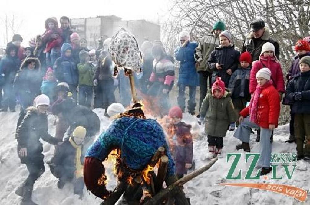 Klāt ir Masļeņica, kas pēc senām slāvu tradīcijām apzīmē ziemas beigas, kad pavasara atnākšana jāsagaida ar prieku un jautrību. Šogad Masļeņica ilgst no 28.februāra līdz 6.martam. Jelgavā to svin svētdien, 6.martā, ar virkni pasākumu 2....