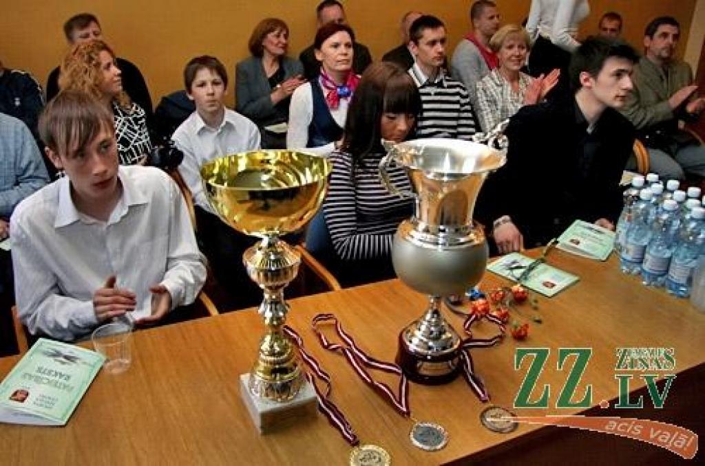 Aluksniesiem.lv raksta attēla aizvietotājs