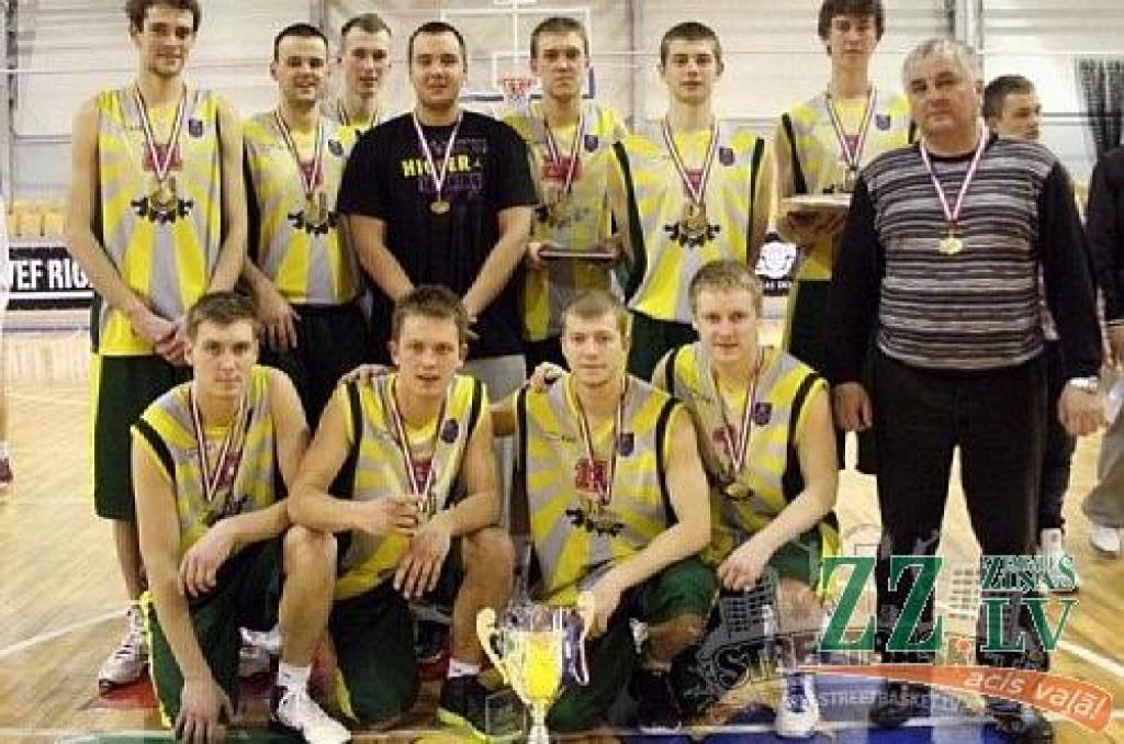 Autors: Renārs Buivids, «Streetbasket»