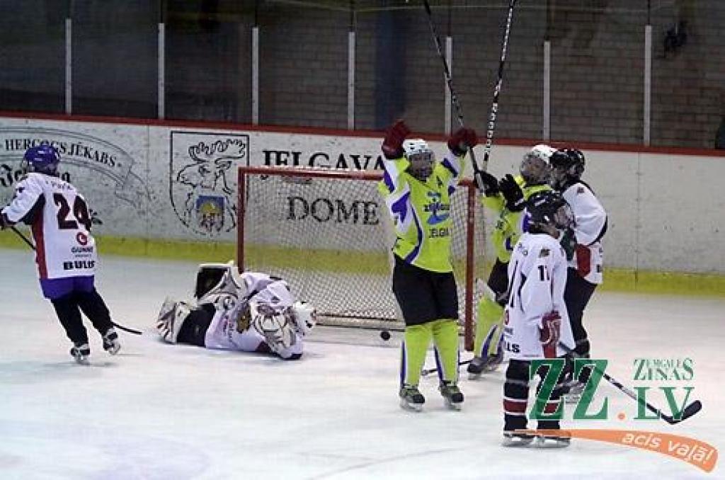 Autors: Maira Dudareva