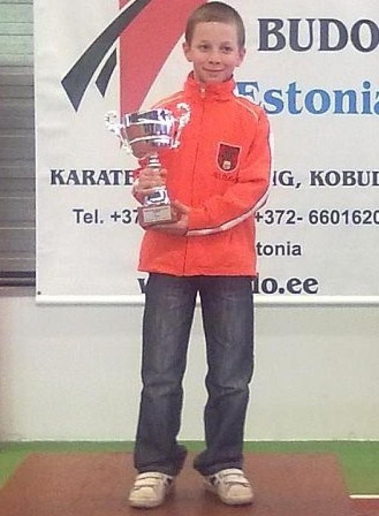 Autors: No sportista personīgā albuma