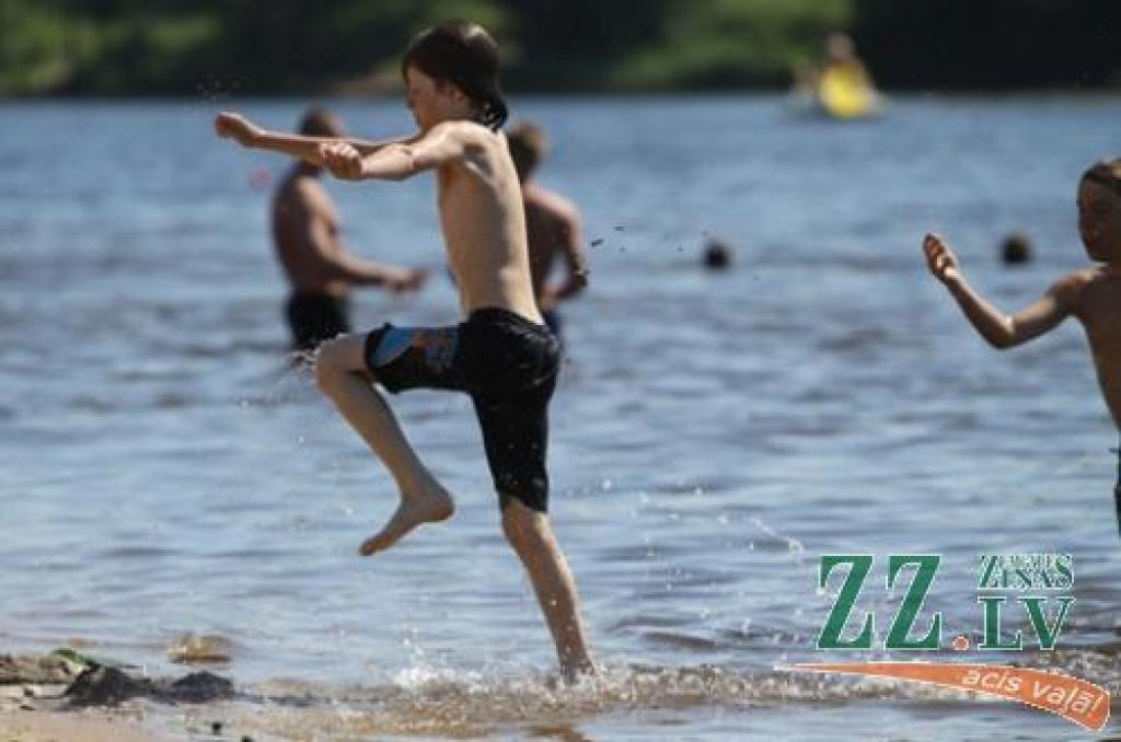 Autors: Armands Lazdiņš