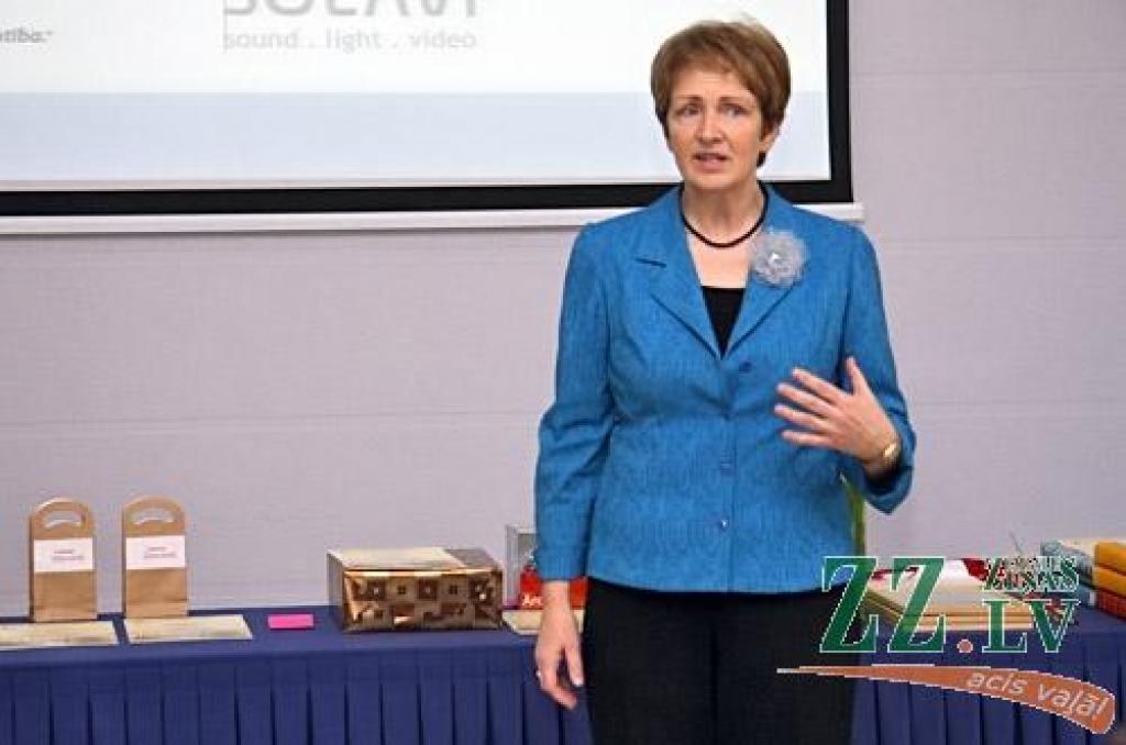 nterviju, vecāku stāstus un privāto bērnudārzu vadītāju viedokļus par pašvaldības atbalstu lasiet otrdienas «Zemgales Ziņās».
Autors: Agris Samcovs