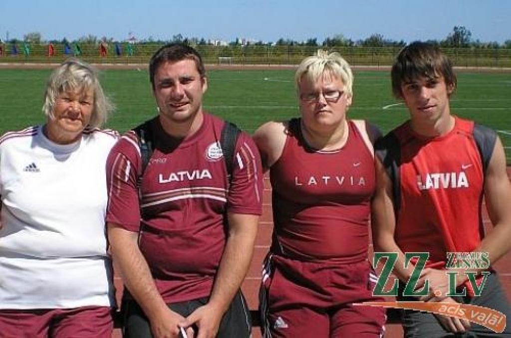 Autors: No Rutas Kļaviņas albuma