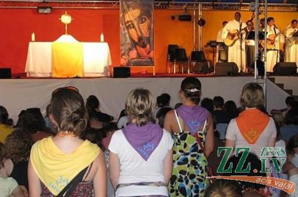 Autors: Latvijas Romas katoļu Baznīcas informācijas centrs