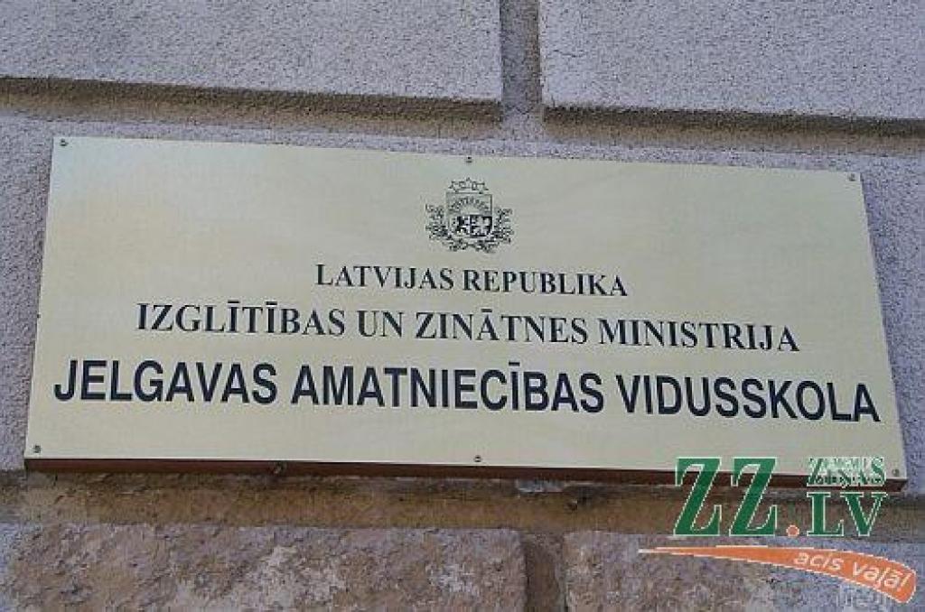 Autors: www.vieglicelot.lv