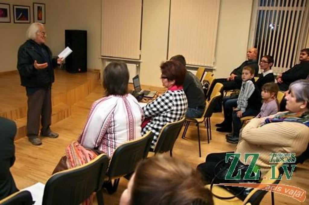 Decembra pirmajā dienā uz multikulturāli literāru dzejas vakaru (tā to dēvēja pasākuma organizatori) Sabiedrības integrācijas pārvaldē pulcējās mūsu pilsētā mītošie dažādu tautību saistītā panta meistari. Kaut kalendārā jau sācies pirmais...