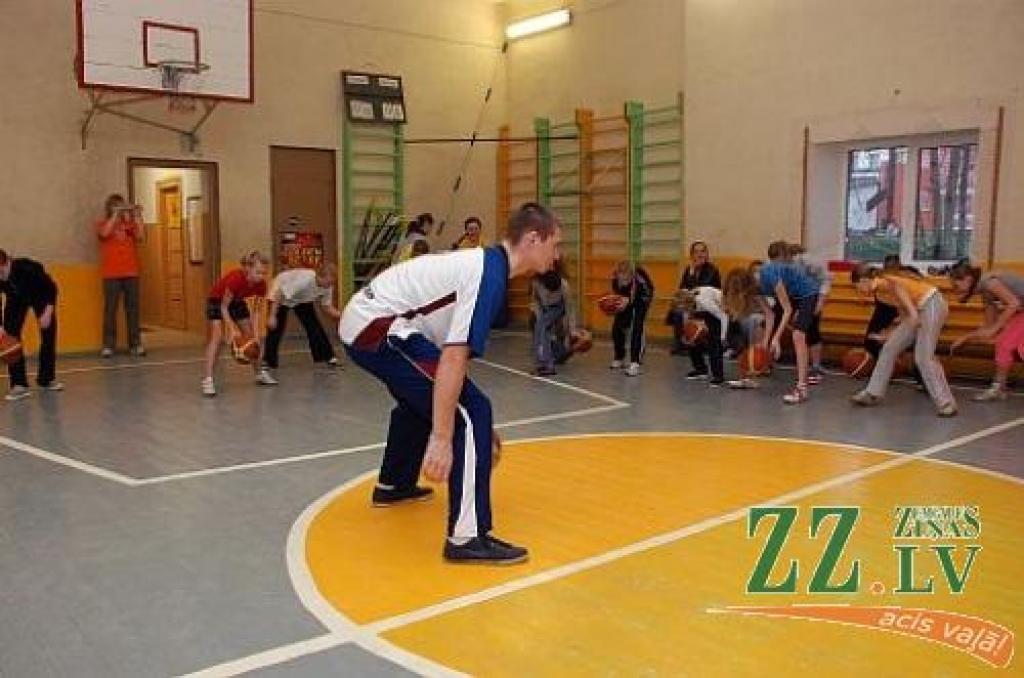 Autors: Kārlis Buškevics