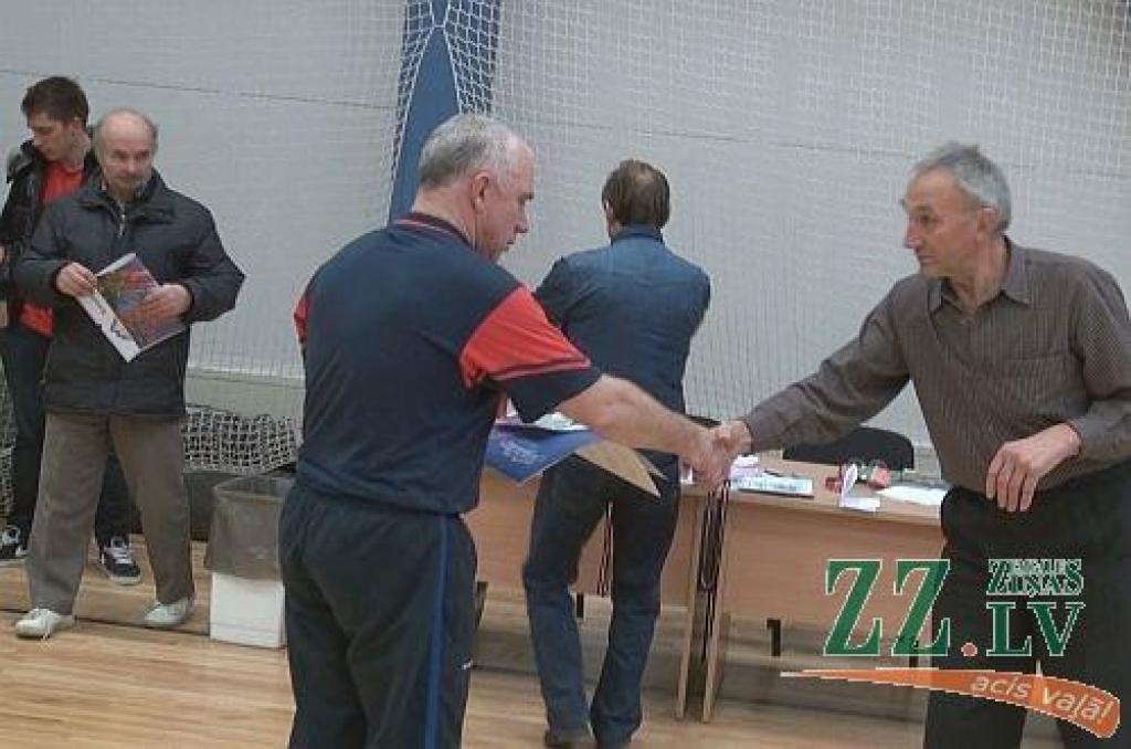 Autors: no sportistu albuma