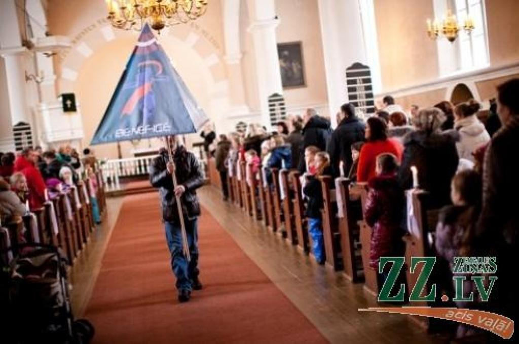 Autors: Billijs Locs