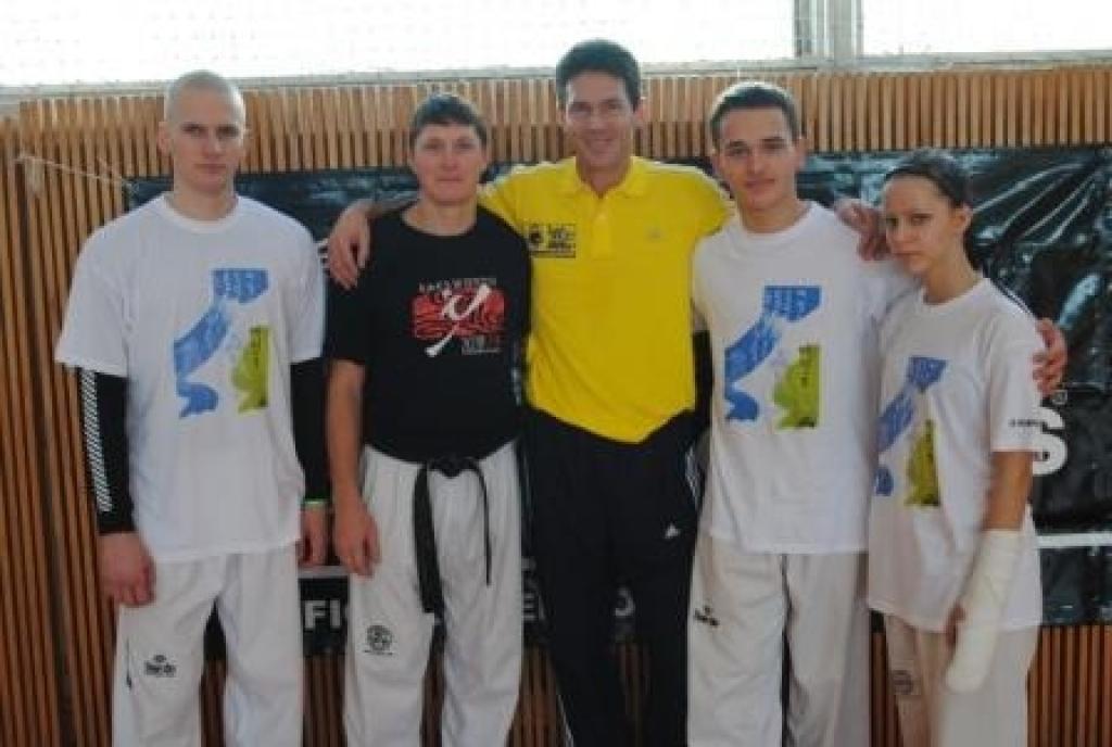 Autors: No JCSVC albuma