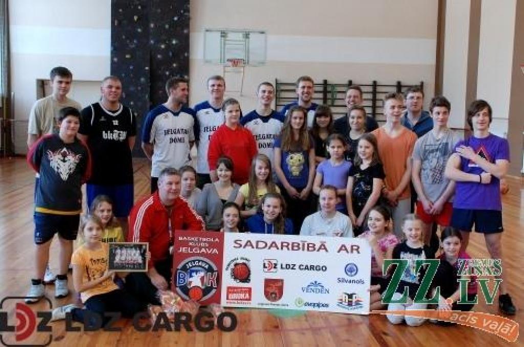 Autors: Kārlis Buškevics