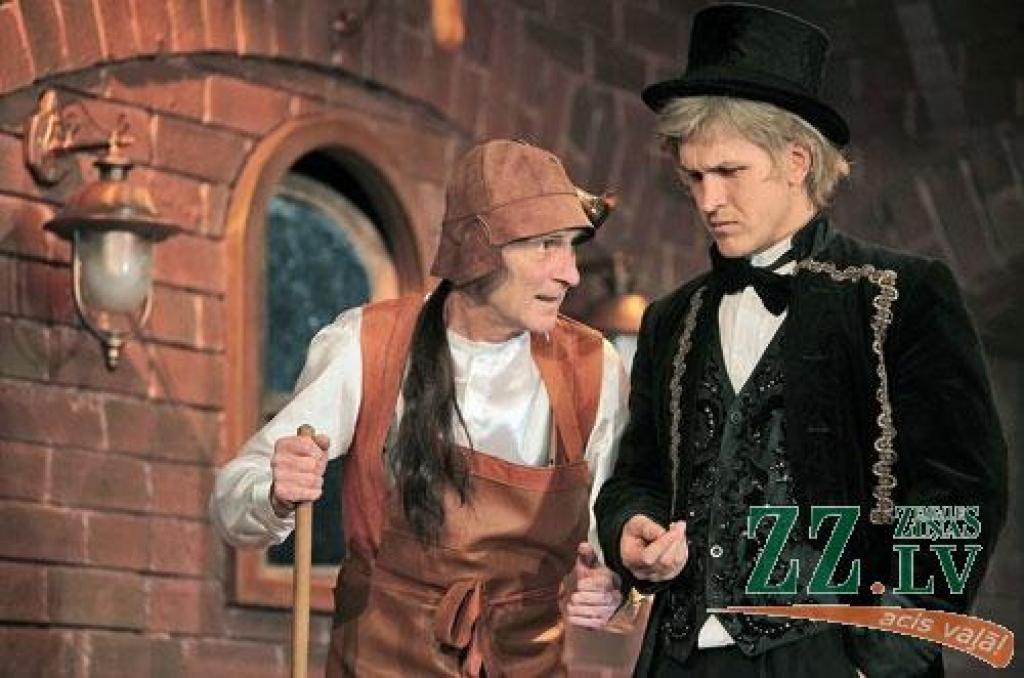 Beķerejas saimnieks (Harijs Spanovskis) un Ansis (Intars Rešetins).
Autors: Mārtiņš Vilkārsis 