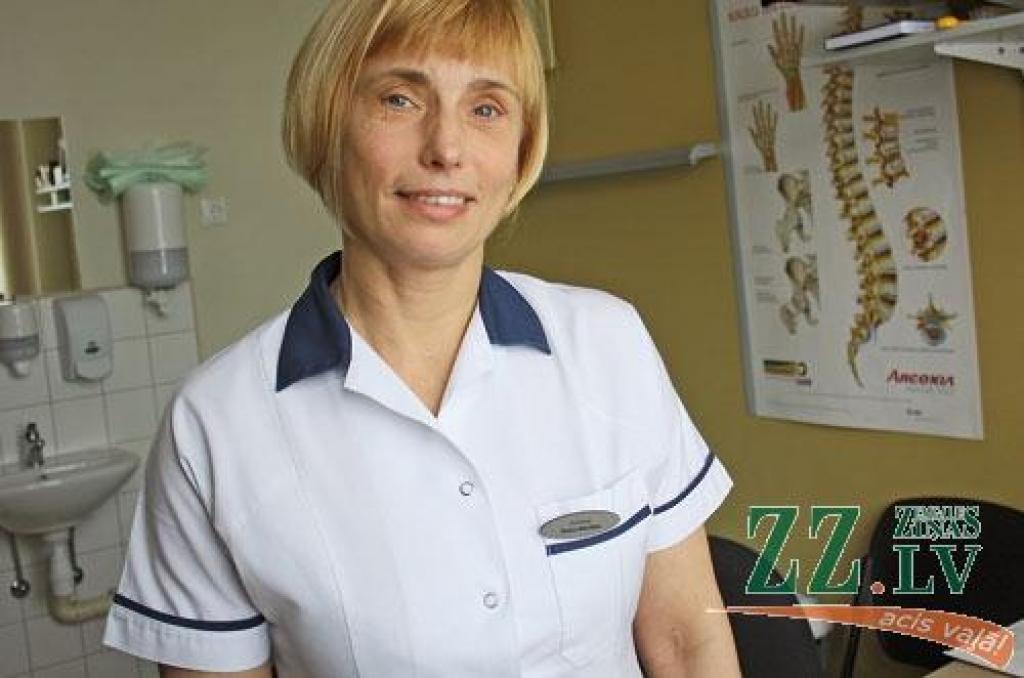 Daktere Astra Bērziņa iesaka vairāk sportot, maksimāli uzturēties svaigā gaisā un ēst veselīgi. 
Autors: Agris Samcovs