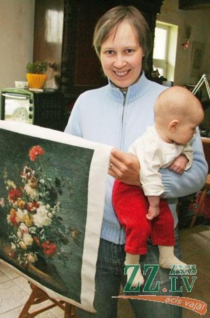 Šajā ziedu gleznā ir ap simts dažādu toņu.
Autors: Agris Samcovs