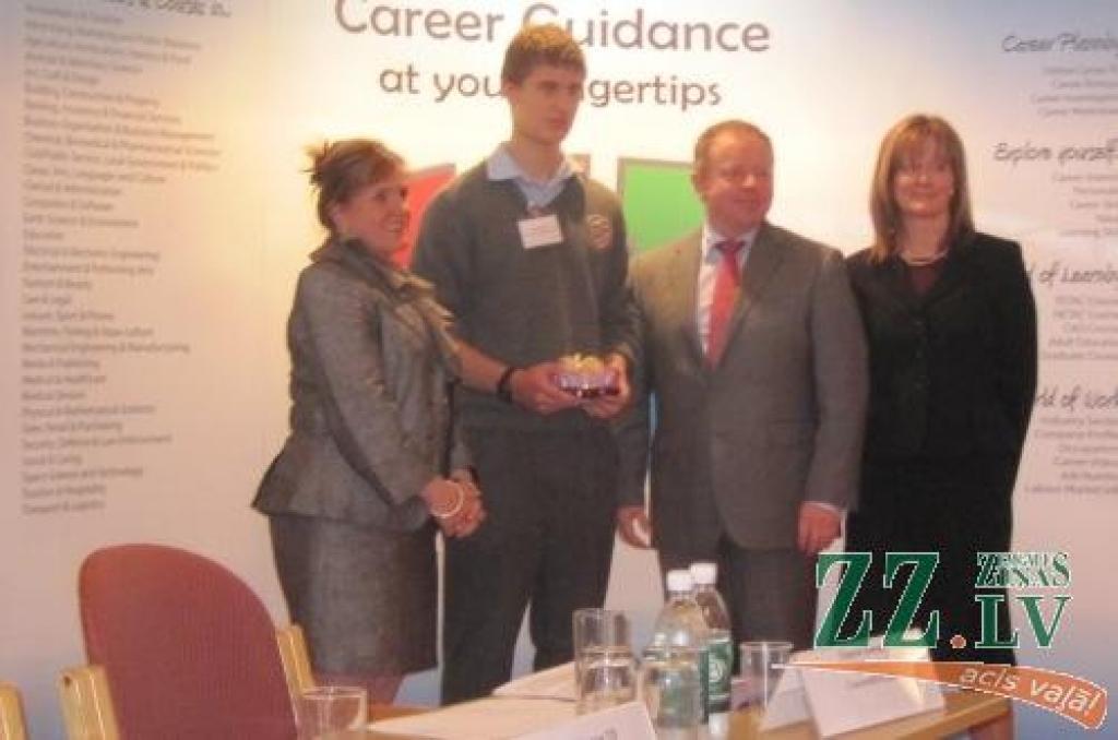 Autors: no Matīsa Drusta albuma