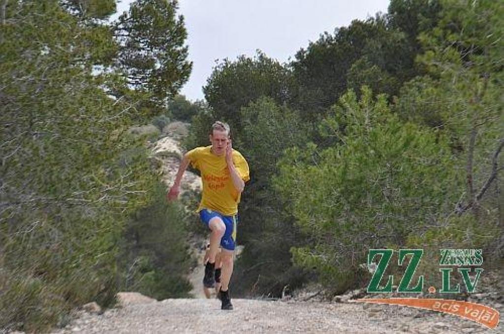 Autors: No sportista personīgā albuma