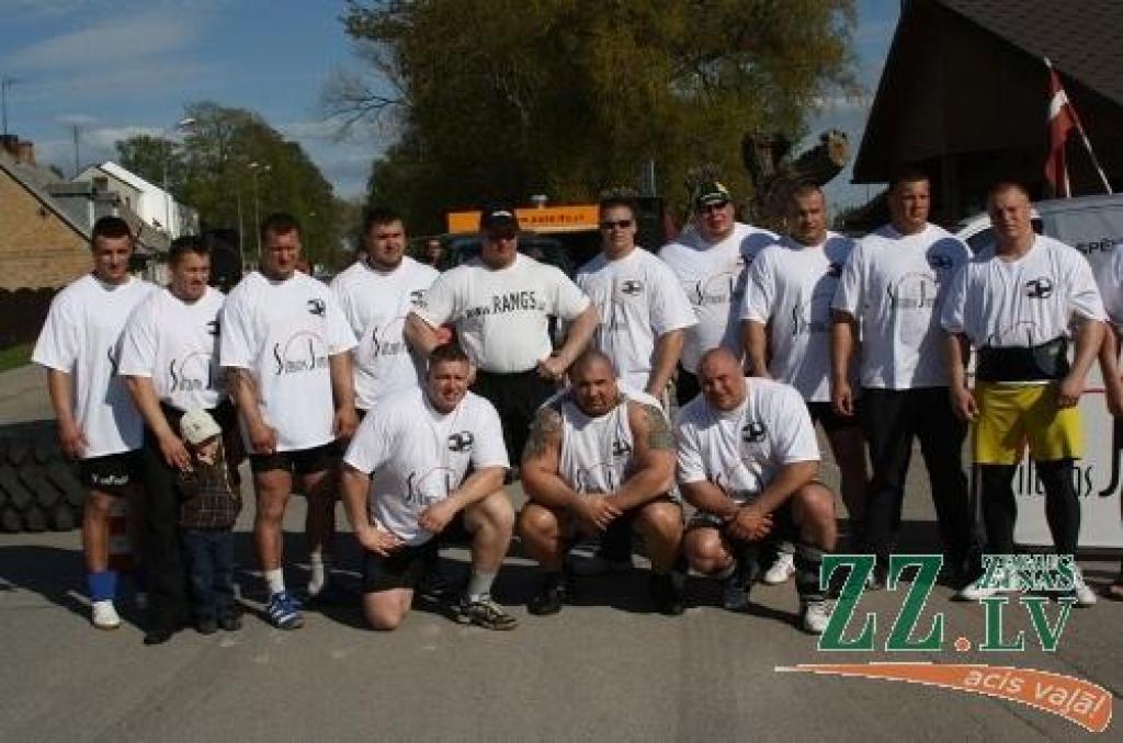 Autors: Latvijas Spēka atlētu federācija