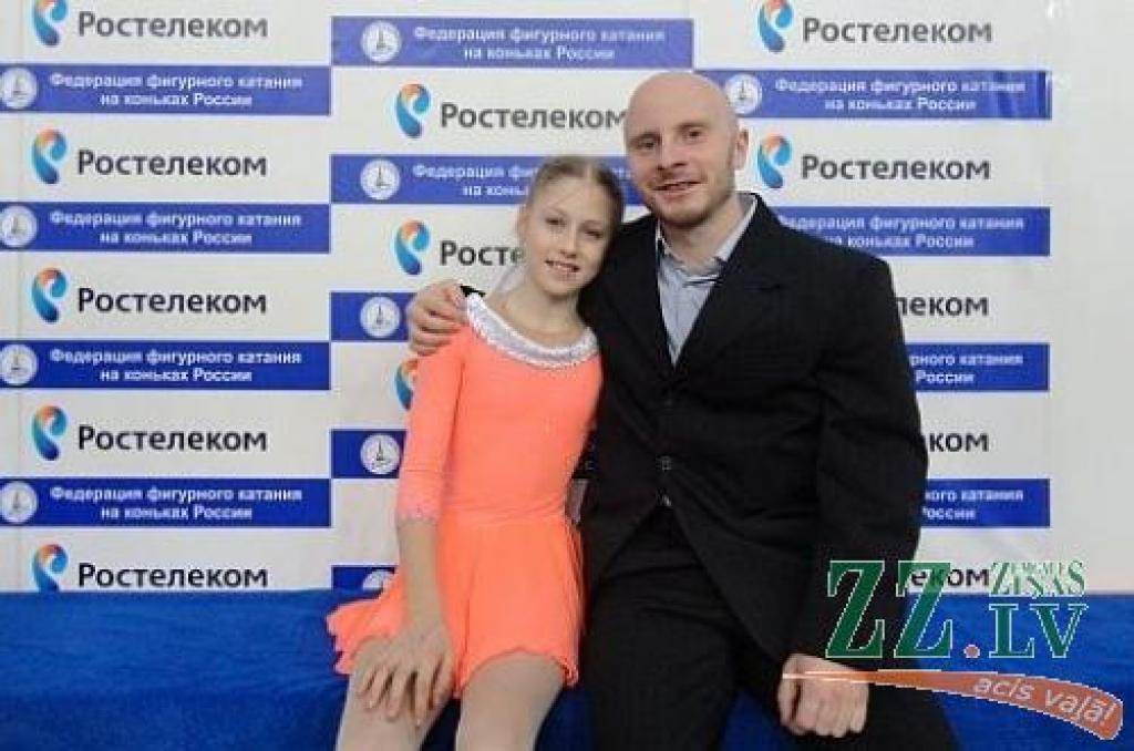 Diāna Ņikitina ar treneri Romānu Panteļējevu. 
Autors: no Romāna Panteļējeva albuma