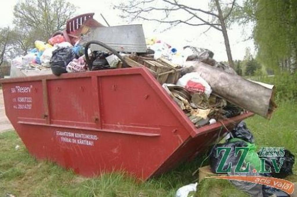 Autors: no Ozolnieku novada pašvaldības albuma