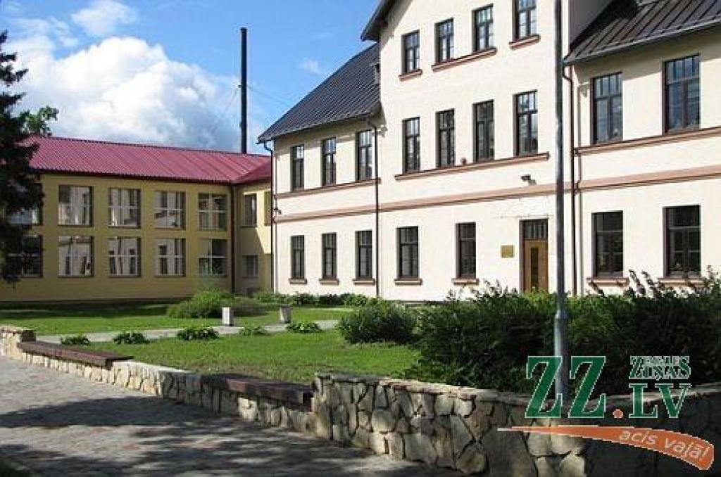 Autors: no Ozolnieku novada pašvaldības albuma