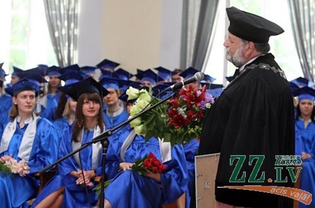 Autors: Agris Samcovs