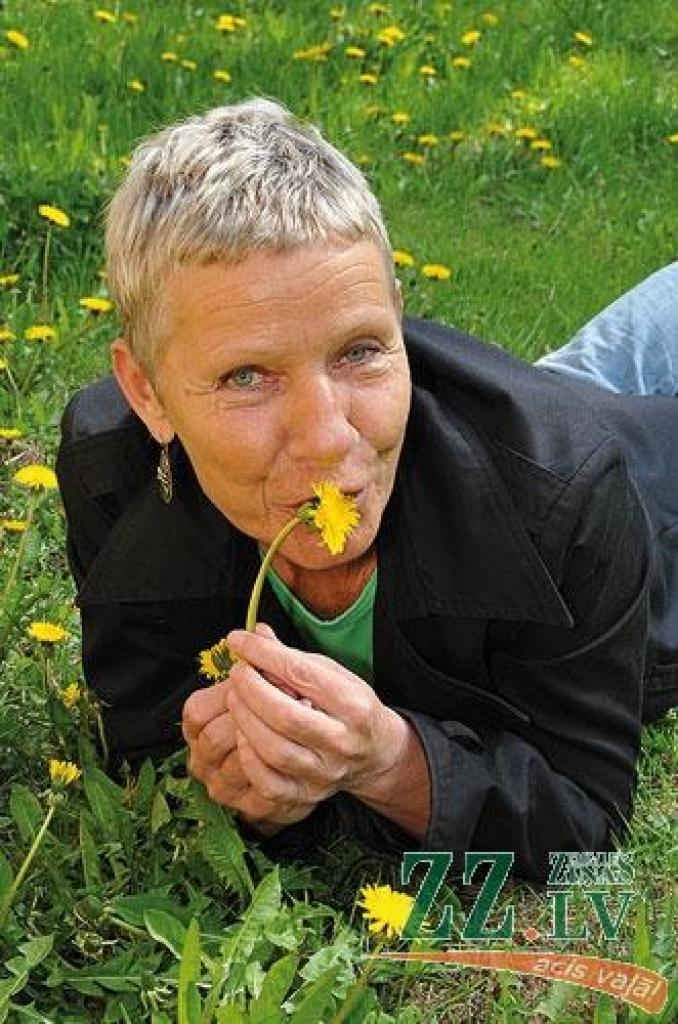 Autors: Dainis Ģelzis 