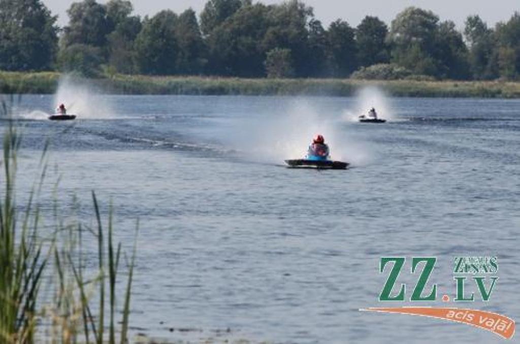 Autors: Armands Lazdiņš