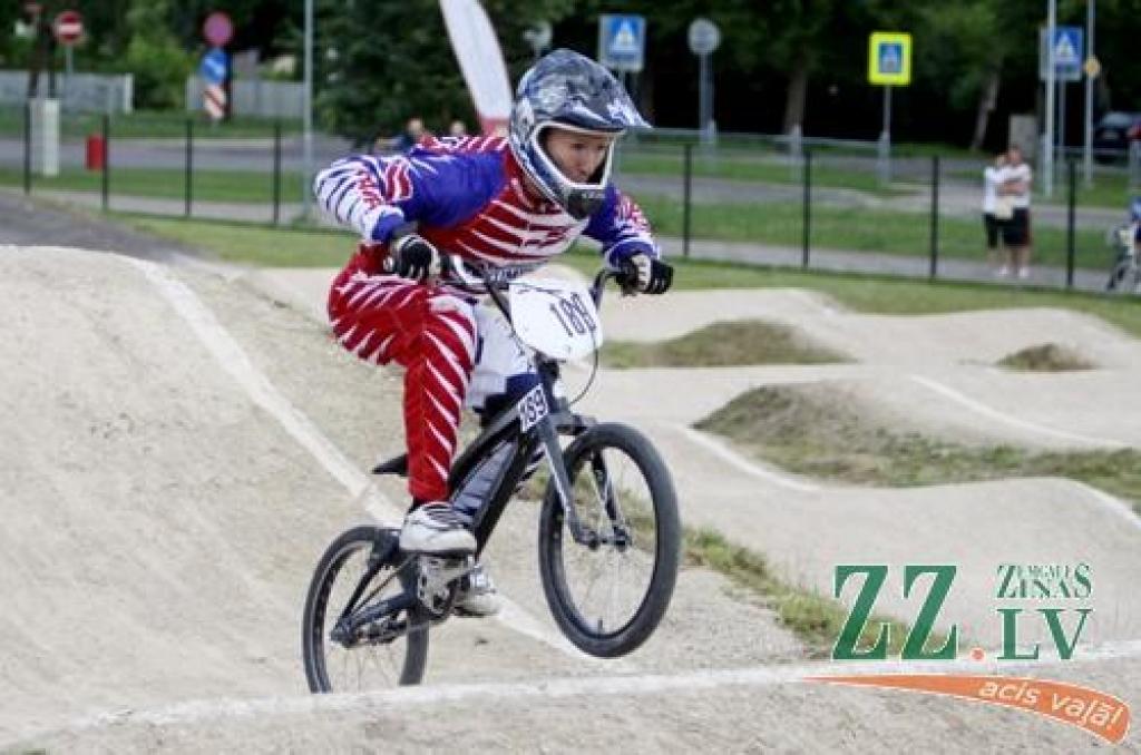 Autors: Armands Lazdiņš