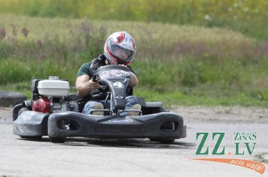 Autors: Armands Lazdiņš