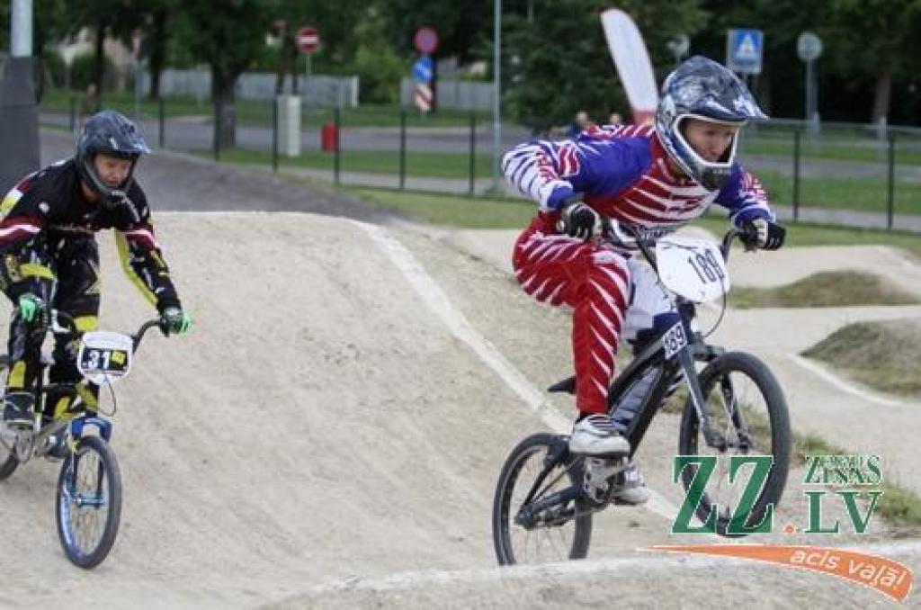 Autors: Armands Lazdiņš