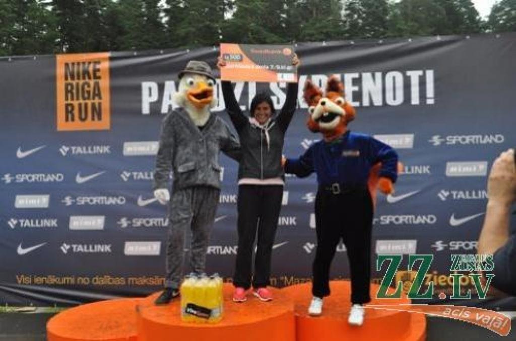 Autors: no dalībnieku albuma