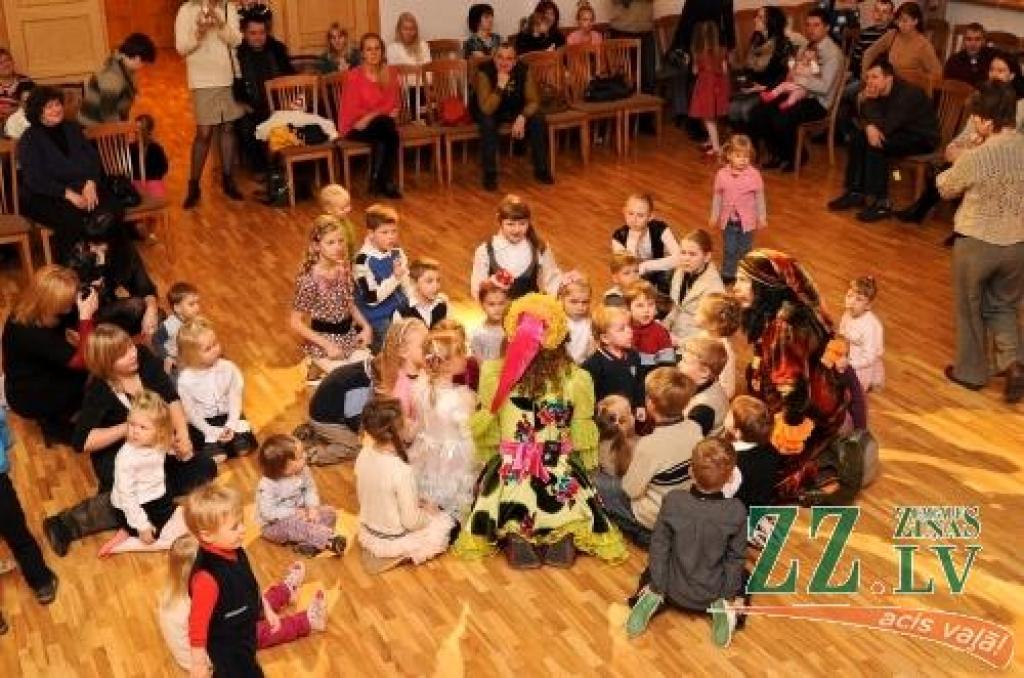 Autors: Ruslans Antropovs, www.rusantro.com