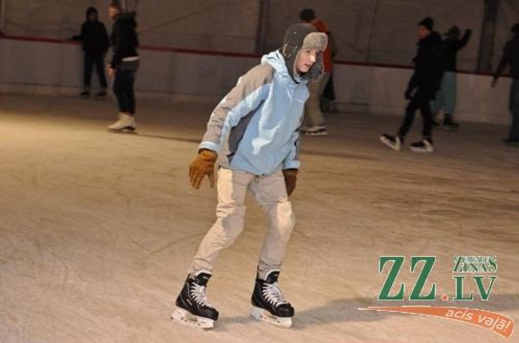 Autors: Ruslans Antropovs, www.rusantro.com