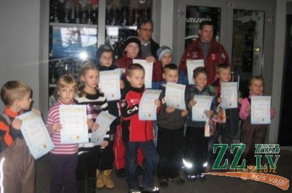 Autors: Jelgavas Ledus sporta skola