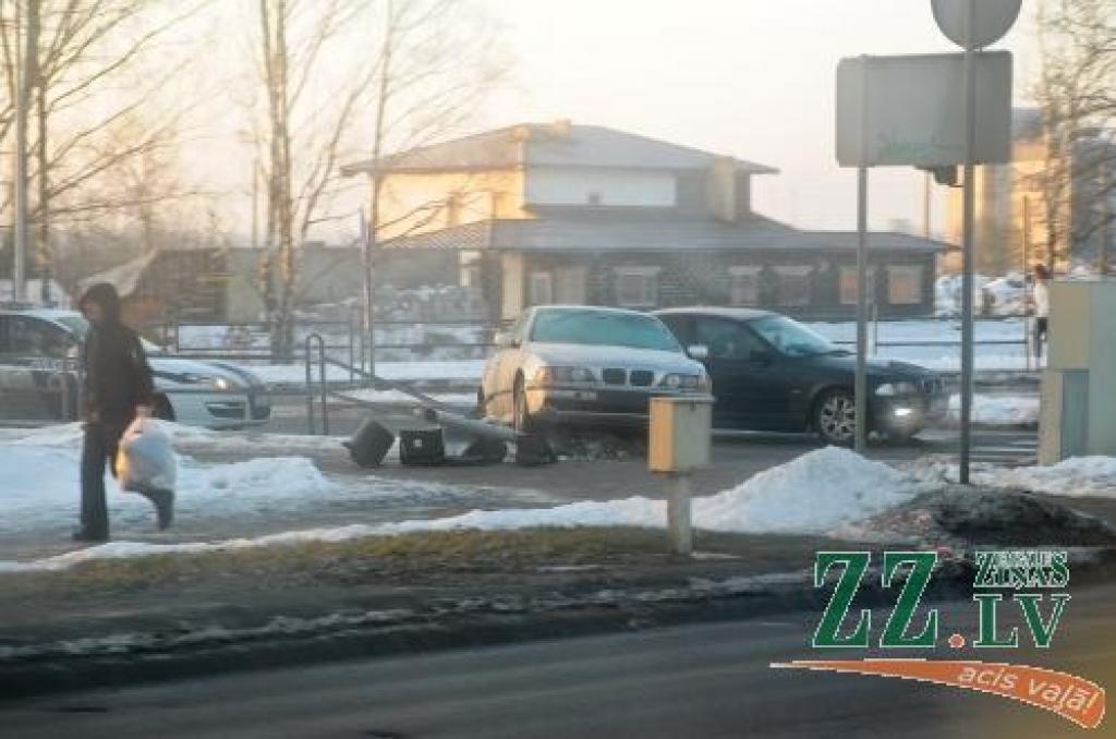 Autors: Ruslans Antropovs, www.rusantro.com