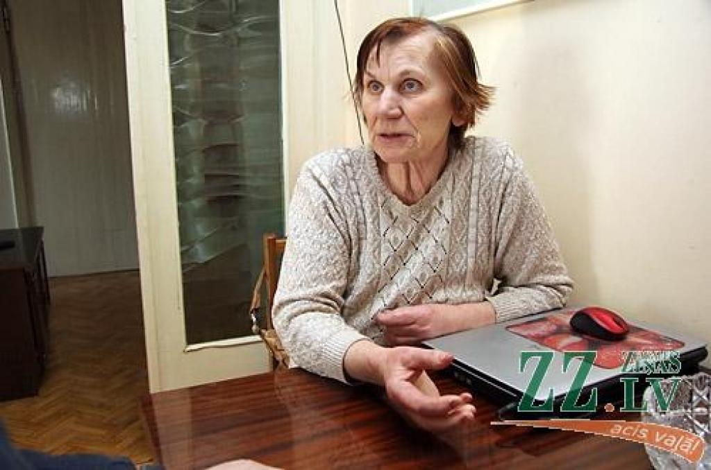 Astoņpadsmit dzīvokļu māja «Milleri 5» Zaļeniekos ir pirmā Jelgavas novadā, kas tiek siltināta, saņemot Eiropas Reģionāla attīstības fonda, kā arī pašvaldības atbalstu. 
Autors: Agris Samcovs