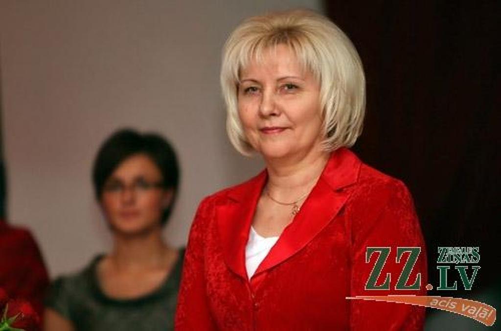 Jelgava ir pati latviskākā no četrām lielajām Latvijas pilsētām, tomēr tā nekad nav bijusi nacionāli viendabīga kā mazpilsētas Smiltene vai Cēsis, intervijā «Zemgales Ziņām» atzīst Sabiedrības integrācijas pārvaldes vadītāja Rita Vectirāne. 
Autors: Agris Samcovs