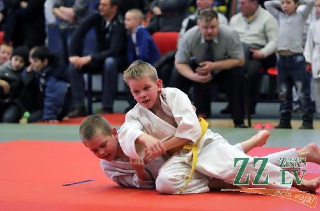 Autors: Agris Samcovs