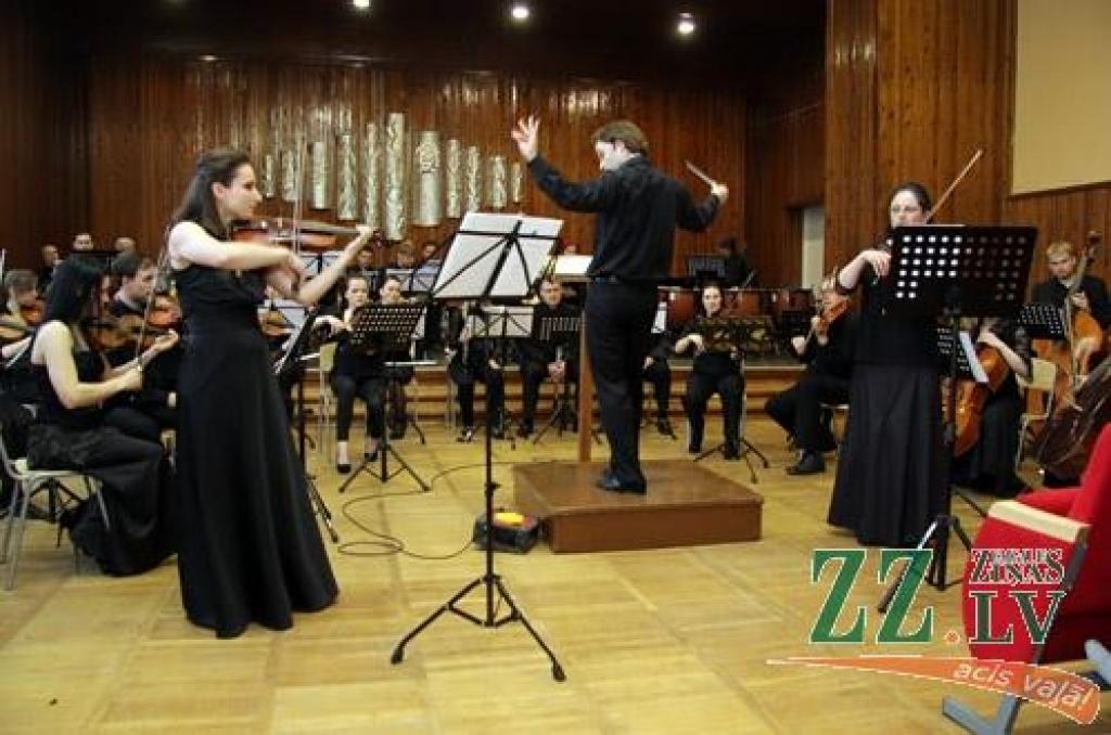 Autors: Agris Samcovs