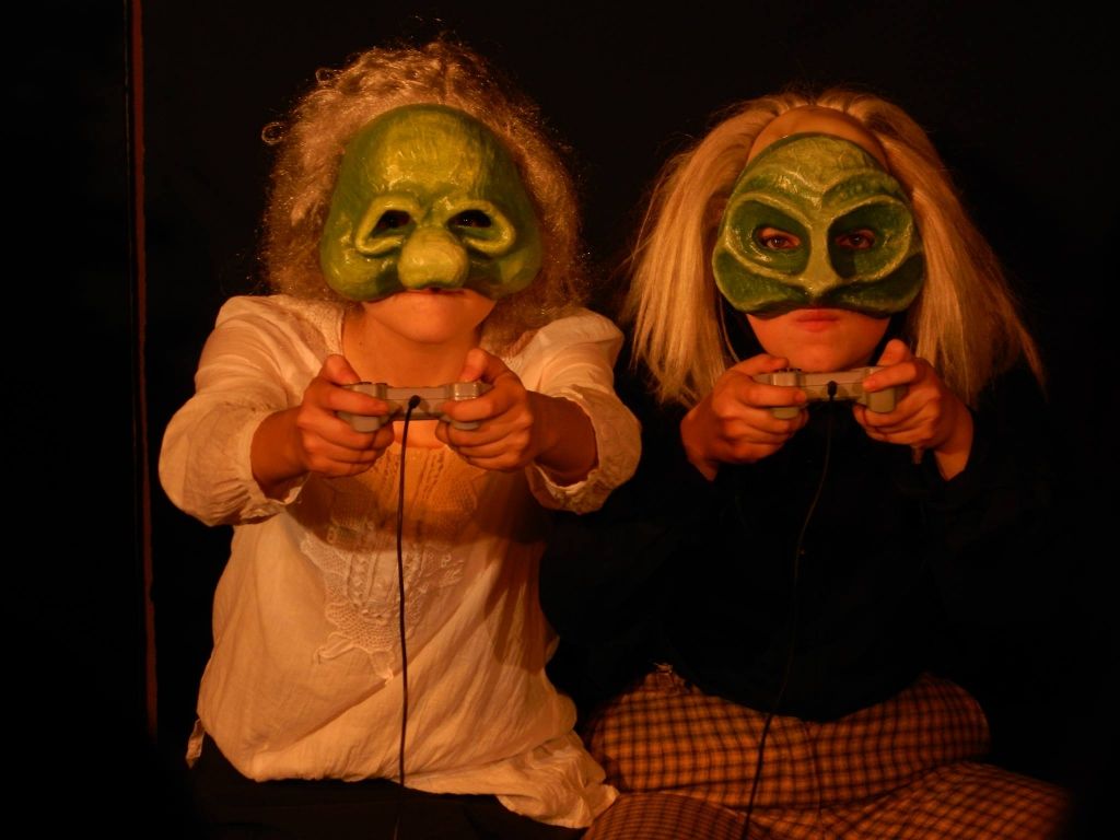 Autors: publicitātes