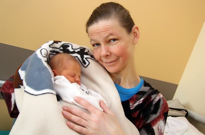 Jelgavnieki Mairita Zīriņa un Normunds Černajs 13. janvāra pusnaktī sagaidīja savu otro meitiņu.