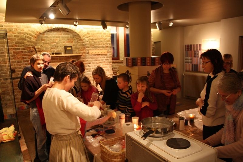 Autors: publicitātes