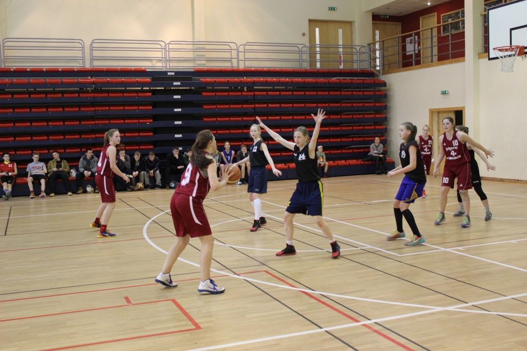 Autors: no sportistu albuma