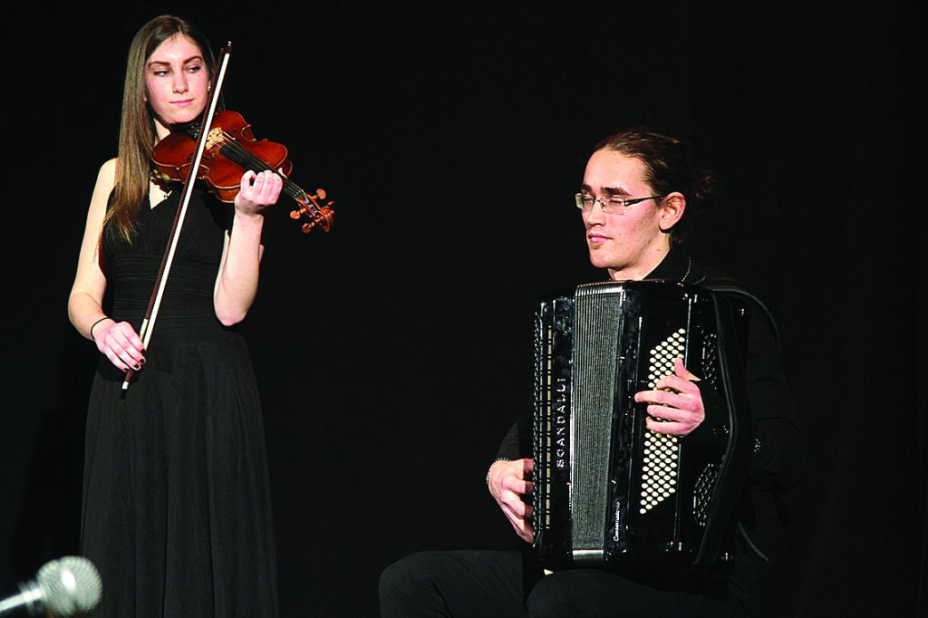 Autors: publicitātes