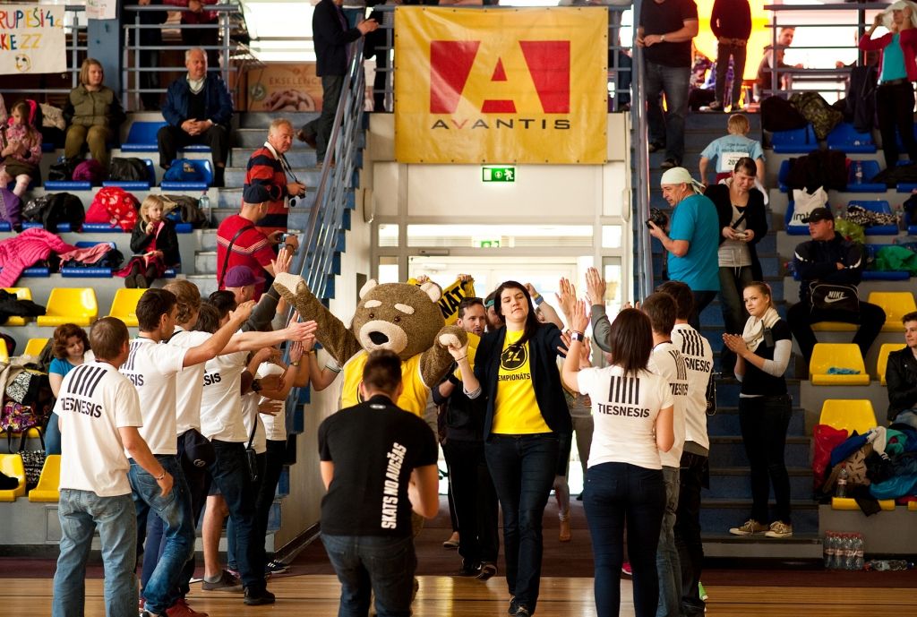 Autors: publicitātes