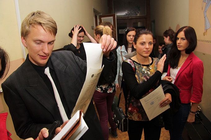 Jelgavas Spīdolas ģimnāzijas absolventam Edgaram Obodņikovam ir otrs labākais vidējais centralizēto eksāmenu vērtējums skolā.