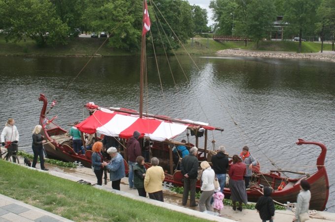 Autors: Ernests Treijs