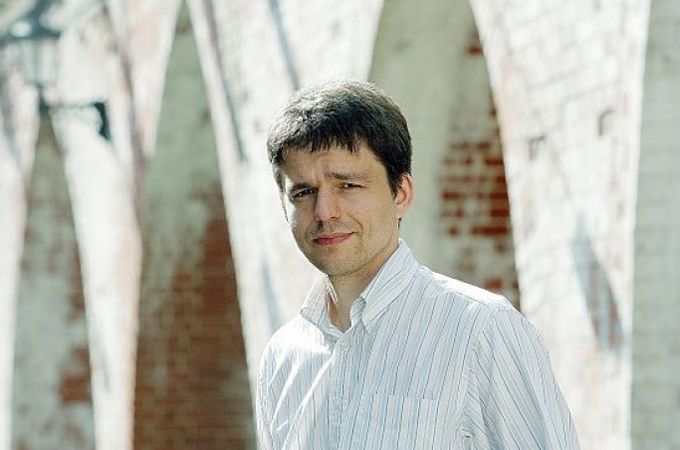 Režisors Edvīns Šnore
Autors: F64/LETA